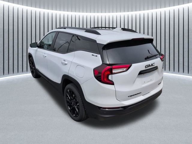 Certified 2023 GMC Terrain SLE w/ Driver Convenience Package AWD/4WD image 9