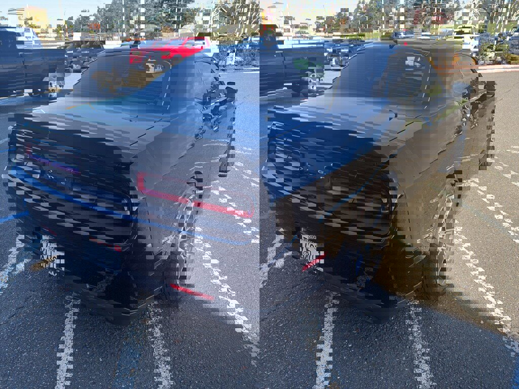 Used 2017 Dodge Challenger R/T Scat Pack w/ Leather Interior Group image 20