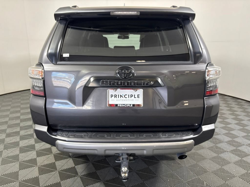 Used 2019 Toyota 4Runner TRD Off-Road Premium AWD/4WD image 6