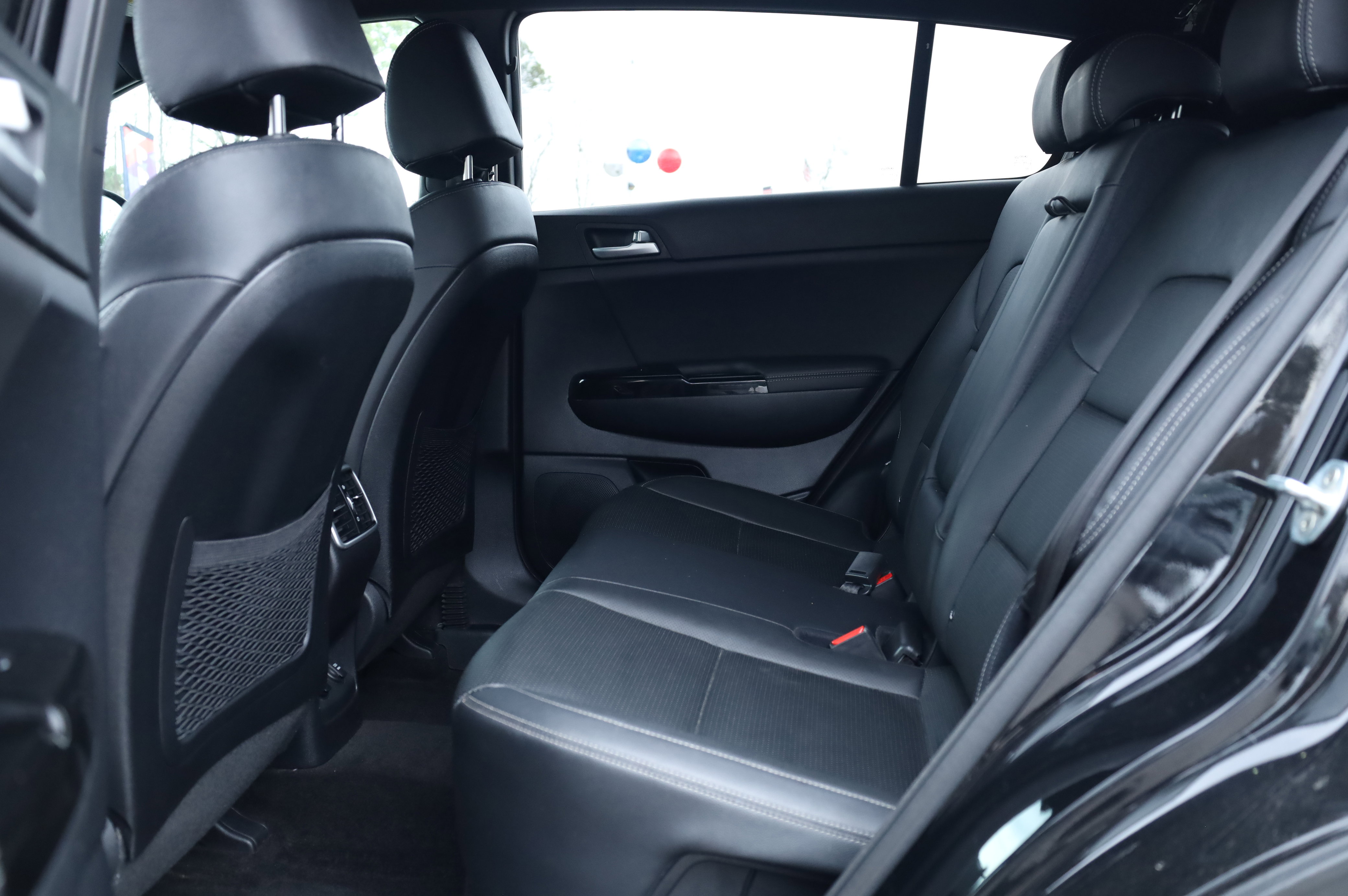 Used 2021 Kia Sportage S w/ S FWD Premium Package image 13