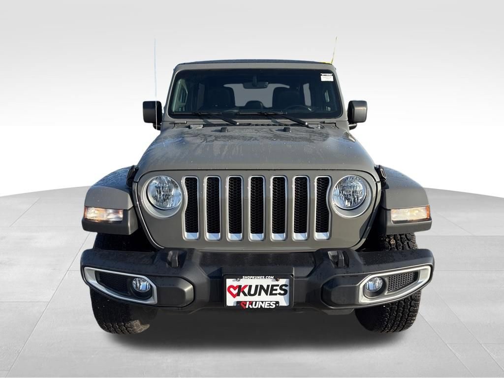 Used 2023 Jeep Wrangler Unlimited Sahara w/ Cold Weather Group AWD/4WD image 2