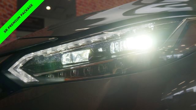 Certified 2023 Nissan Sentra SR w/ SR Premium Package image 61