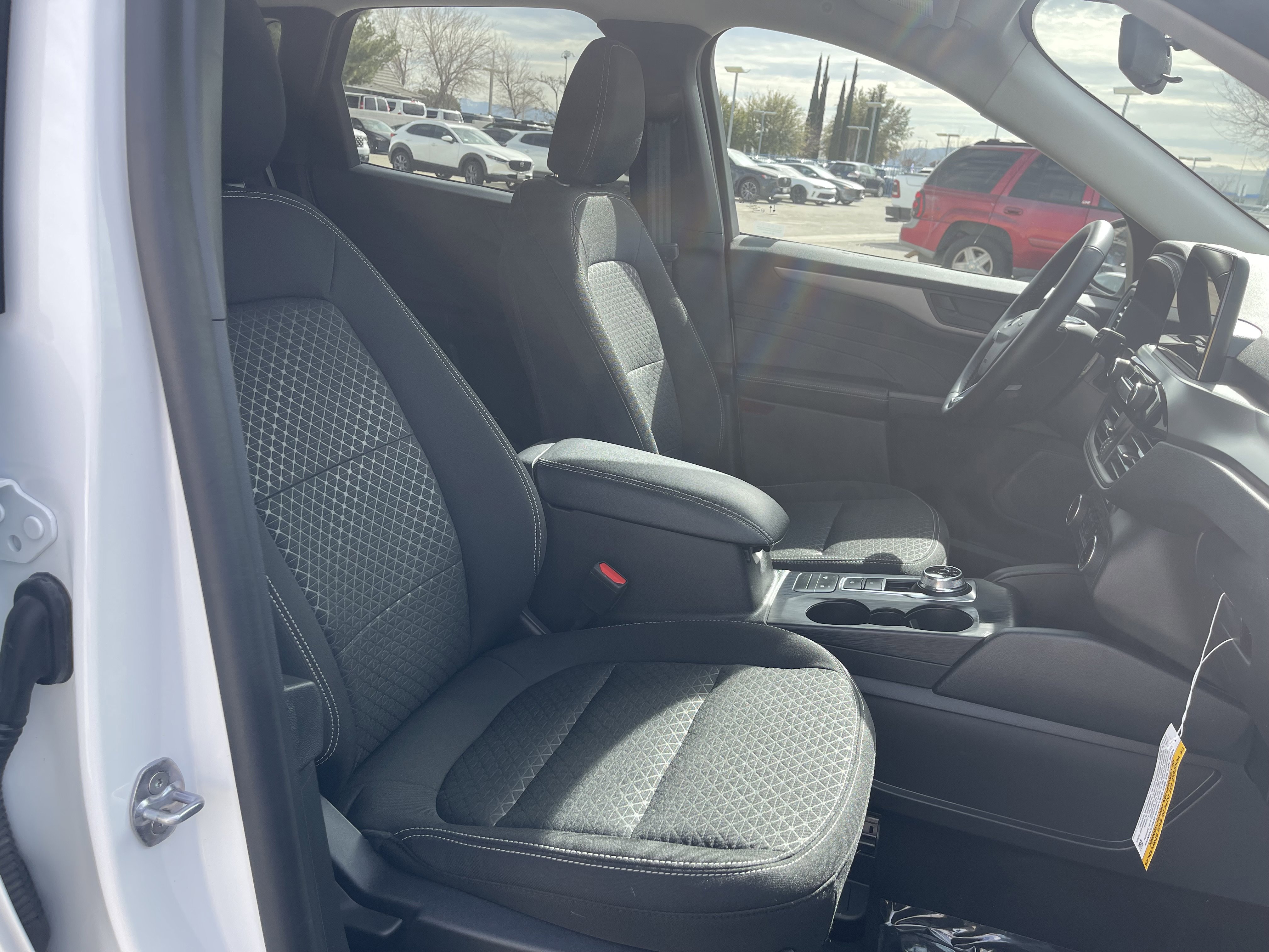 Used 2025 Ford Escape Active w/ Cold Weather Package image 18