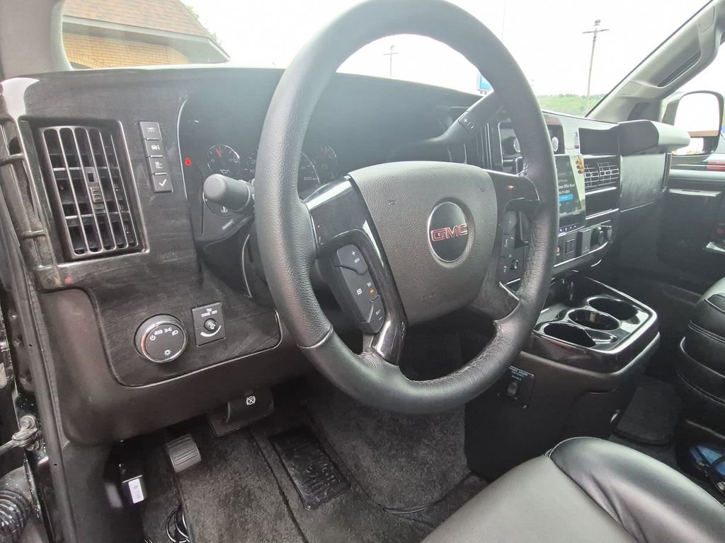 Used 2025 GMC Savana 2500 Extended w/ Driver Convenience Package RWD image 21