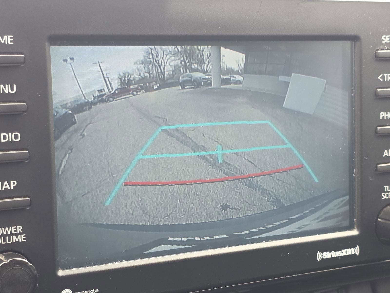 Used 2020 Toyota RAV4 LE AWD/4WD image 19