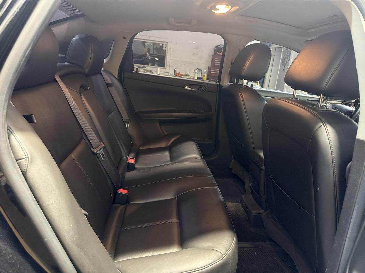 Used 2013 Chevrolet Impala LTZ FWD image 25
