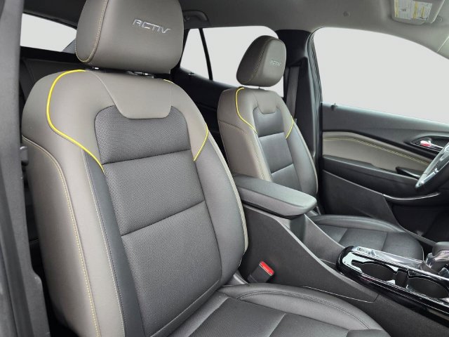 Used 2025 Chevrolet Trax ACTIV w/ Driver Confidence Package FWD image 10