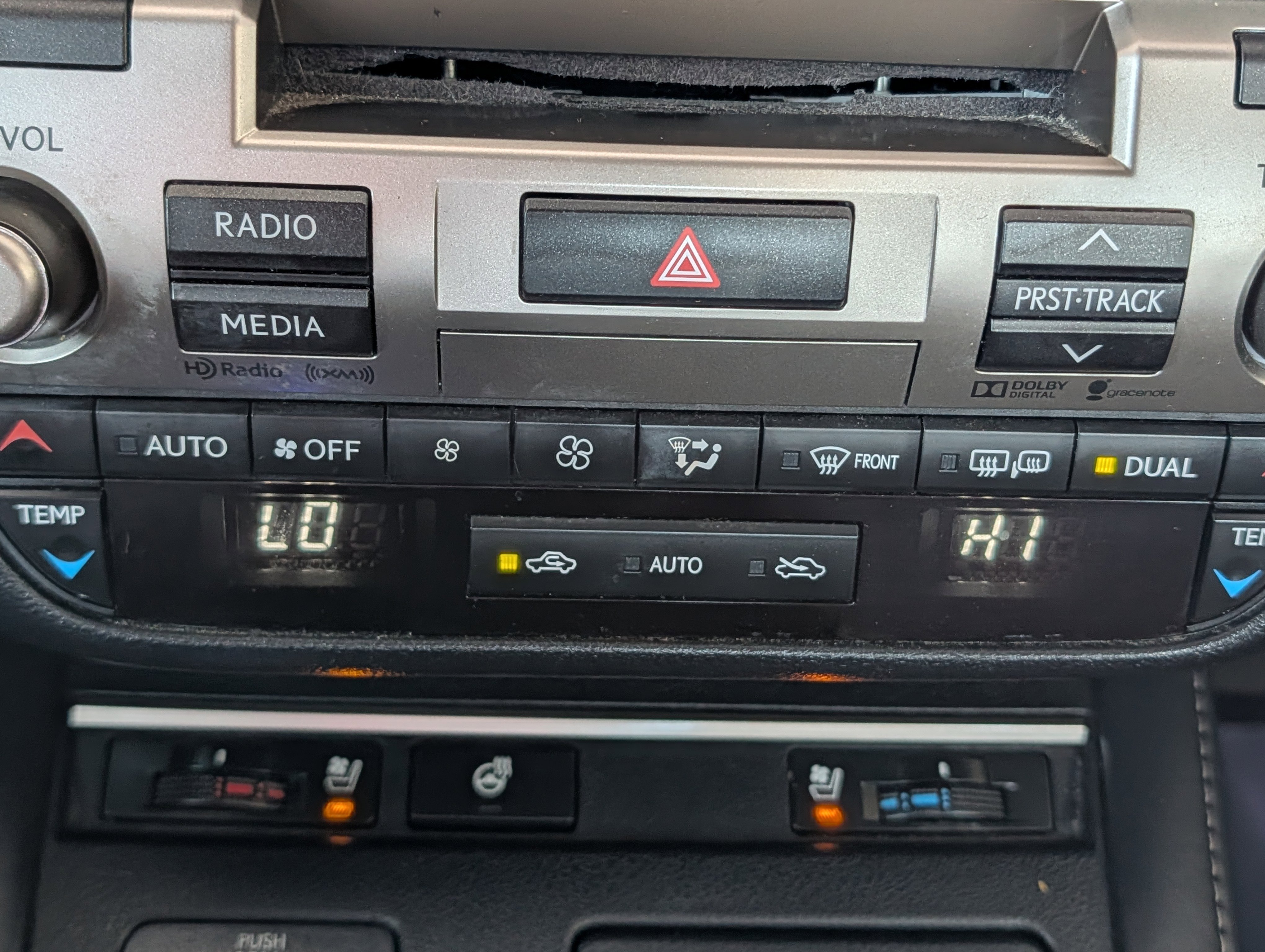 Used 2016 Lexus ES 350 w/ Navigation System Package image 17