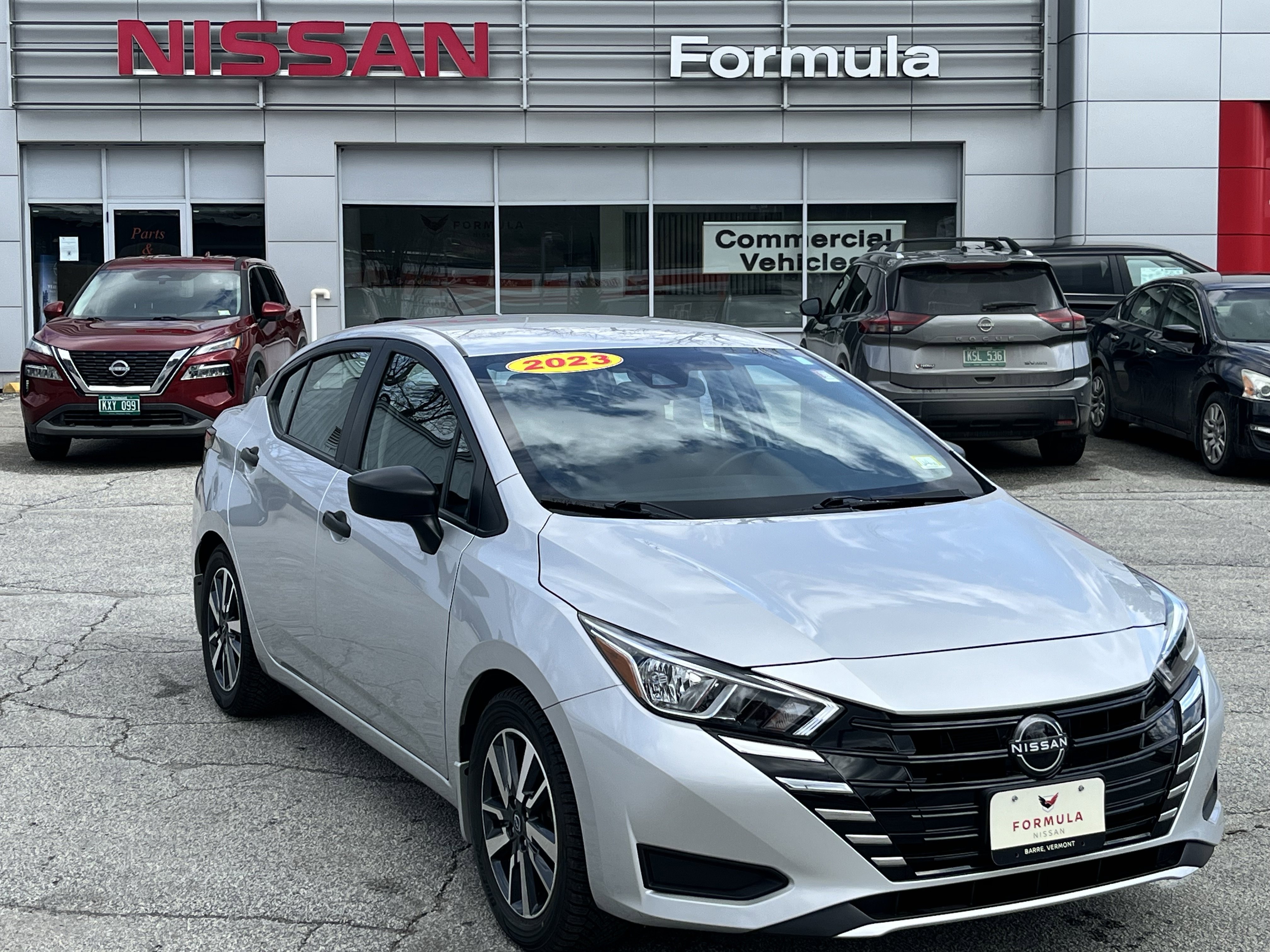 Used 2023 Nissan Versa S w/ S Plus Package FWD image 1