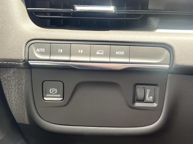 Certified 2024 Cadillac Escalade Luxury AWD/4WD image 26