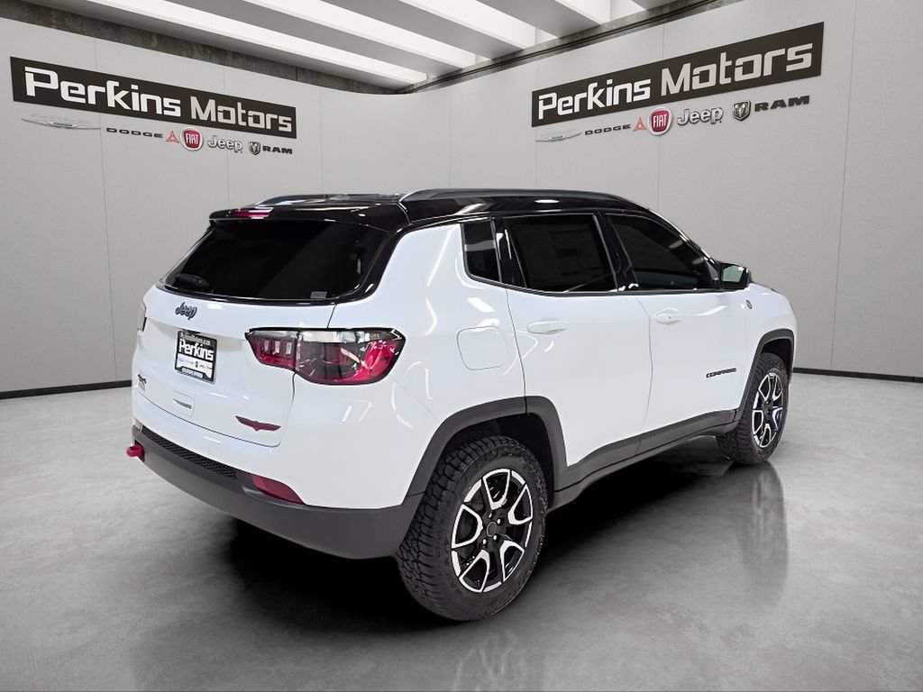 New 2026 Jeep Compass Trailhawk AWD/4WD image 5