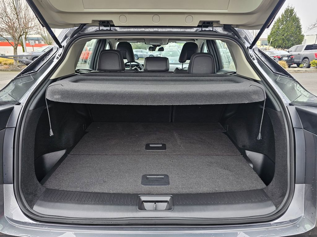 Used 2024 Nissan Ariya AWD image 9