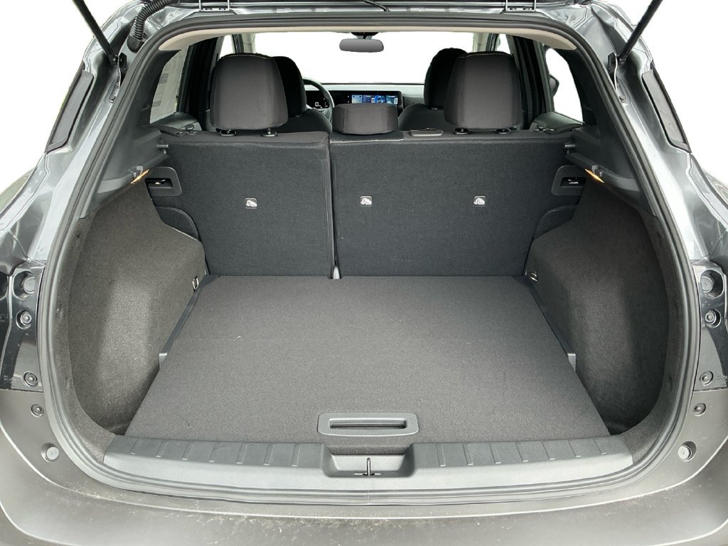 New 2026 Nissan Kicks SV w/ Cold Weather Package FWD image 14