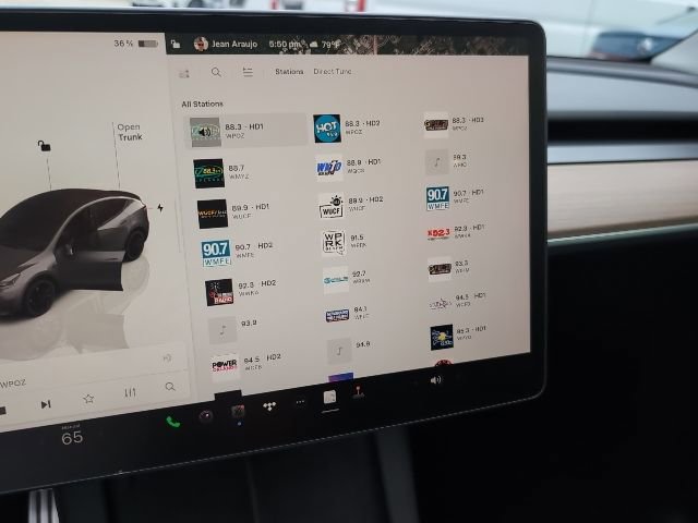 Used 2022 Tesla Model Y Performance image 16