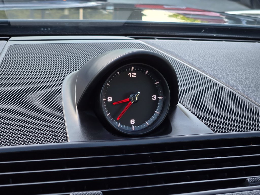 Used 2022 Porsche Panamera Platinum Edition RWD image 34