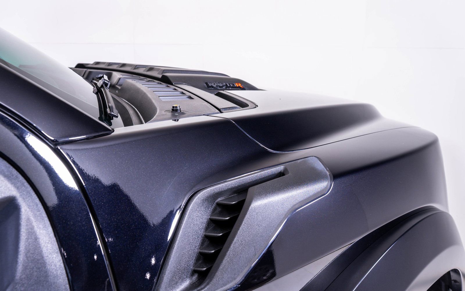 Used 2025 Ford F150 Raptor w/ Equipment Group 803A Raptor R image 11