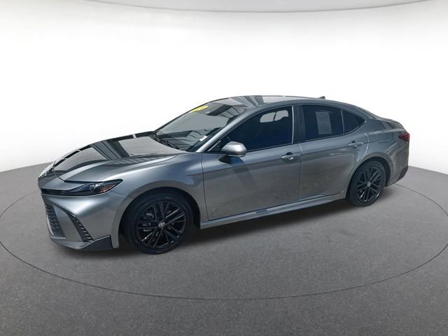 Used 2026 Toyota Camry SE FWD video 1