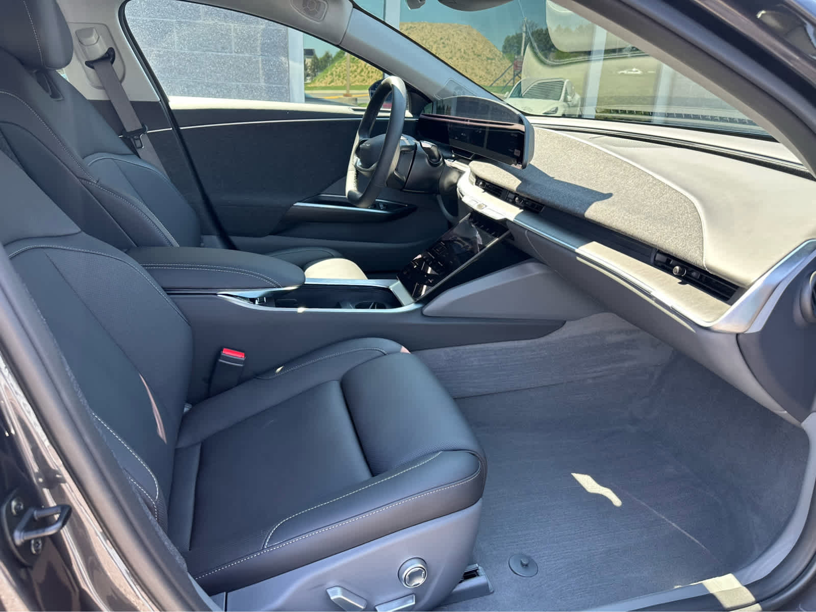 Used 2025 Lucid Air Grand Touring AWD/4WD image 15