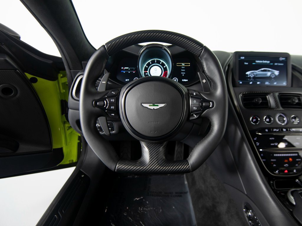 Used 2022 Aston Martin DBS Superleggera RWD image 16