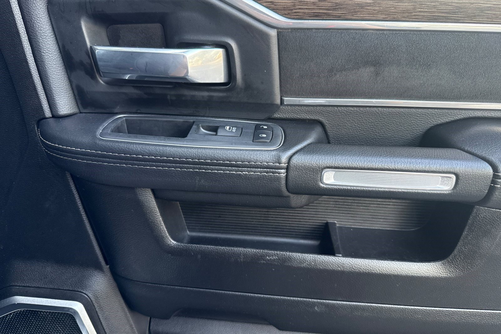 Used 2019 RAM 2500 Laramie image 20