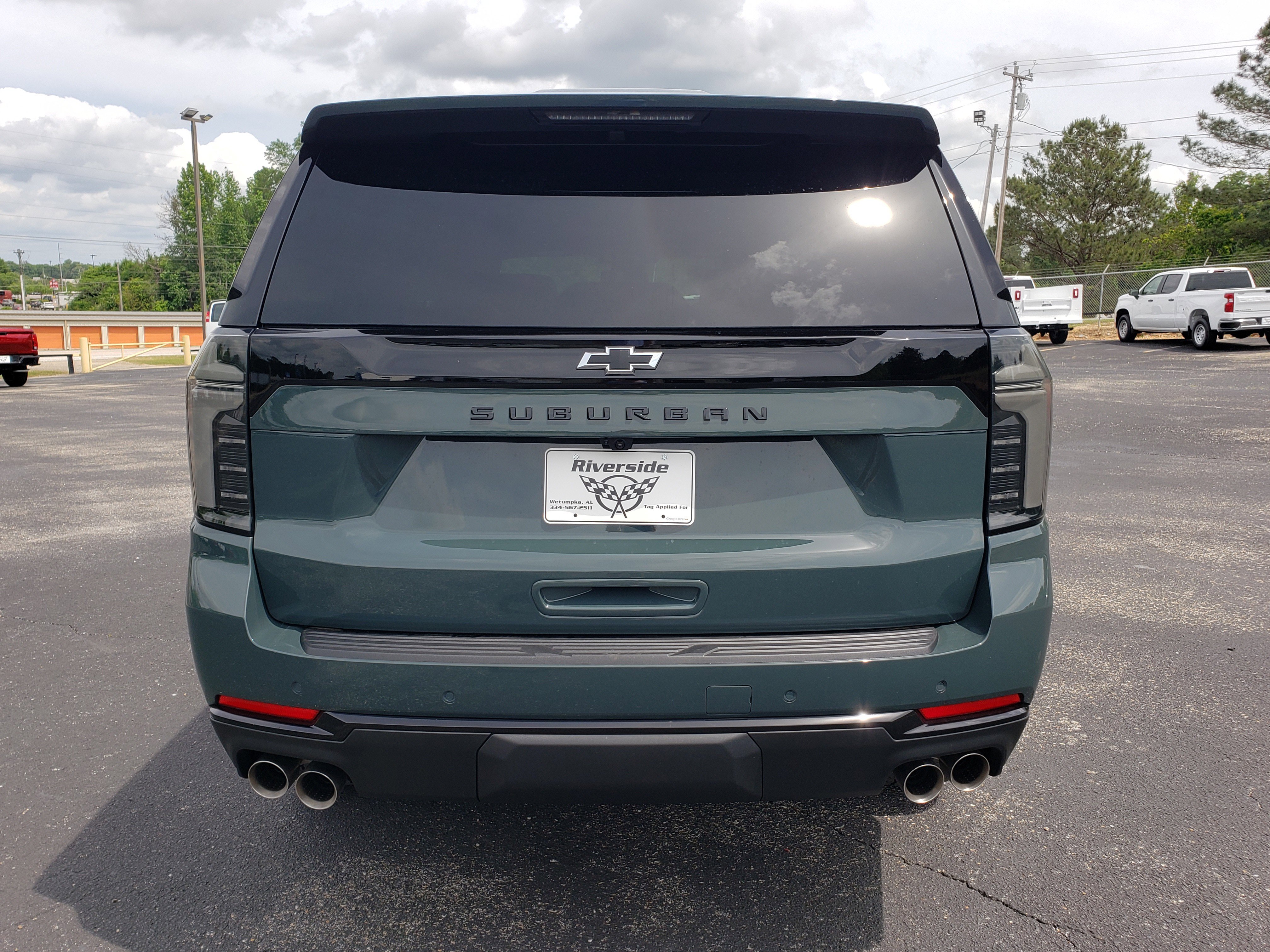 New 2026 Chevrolet Suburban Z71 w/ Comfort Package AWD/4WD image 8