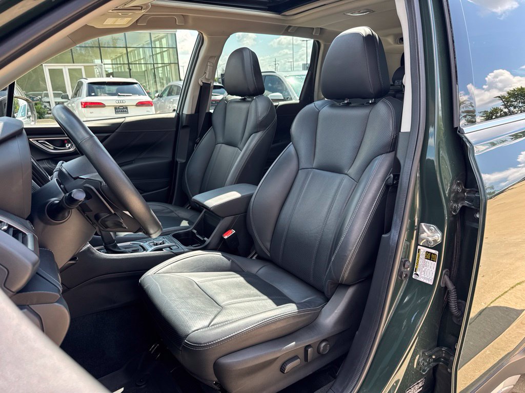 Used 2022 Subaru Forester Touring AWD/4WD image 5