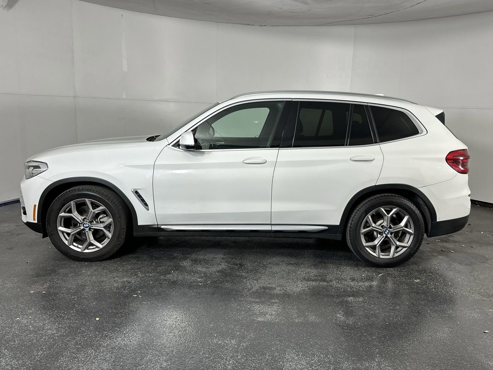 Used 2021 BMW X3 sDrive30i w/ Convenience Package RWD image 5