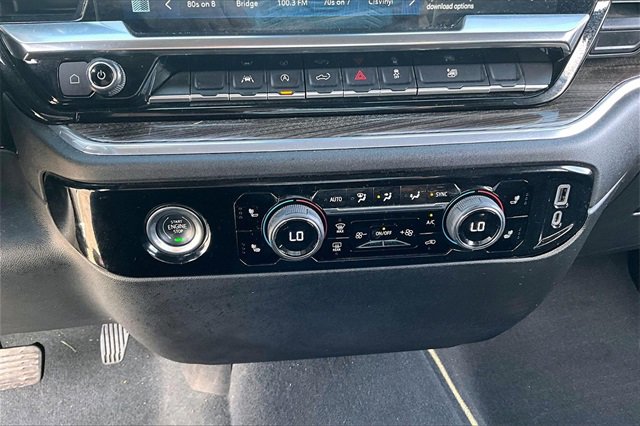 Used 2023 Chevrolet Silverado 1500 LT image 17