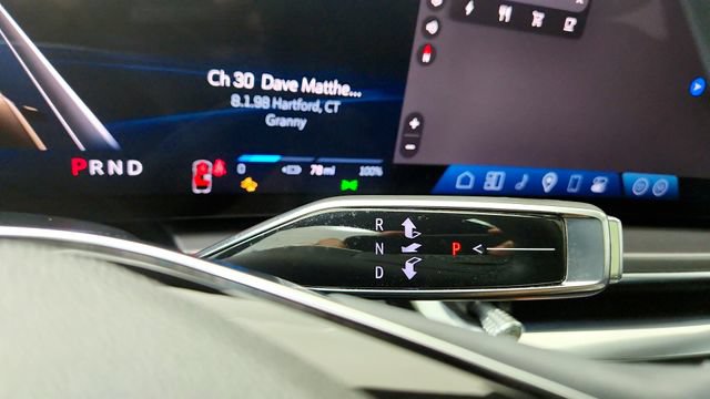 Used 2024 Cadillac Lyriq Tech RWD image 61