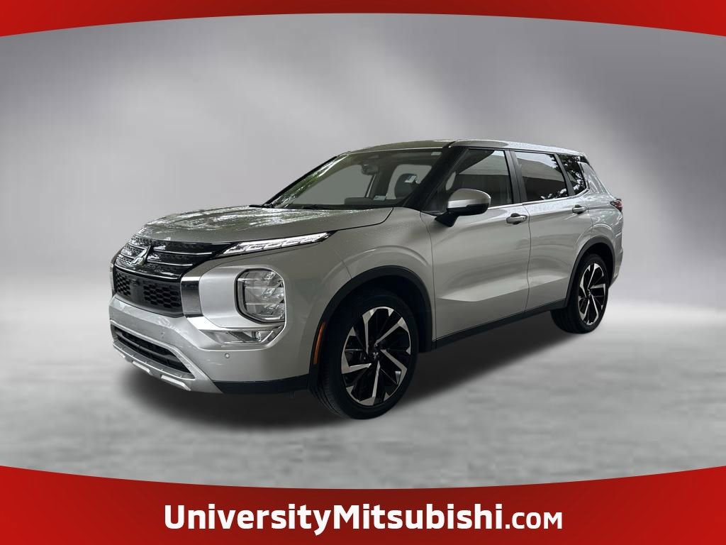Used 2024 Mitsubishi Outlander SE FWD image 1