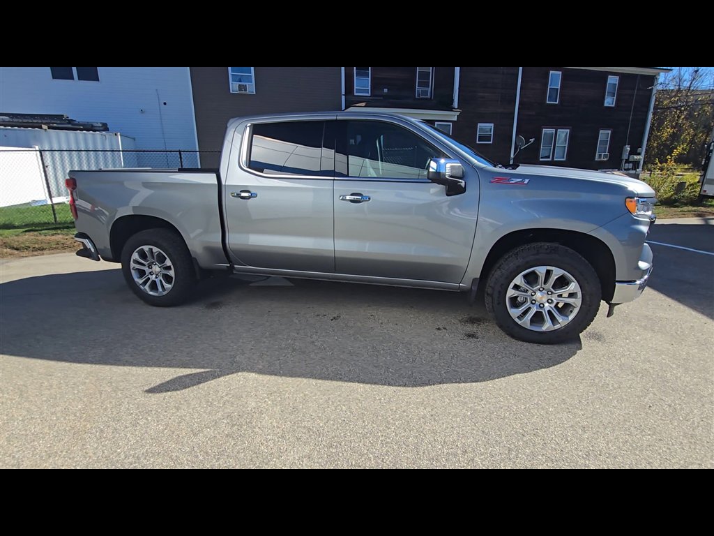 New 2026 Chevrolet Silverado 1500 LTZ w/ Z71 Off-Road Package image 2