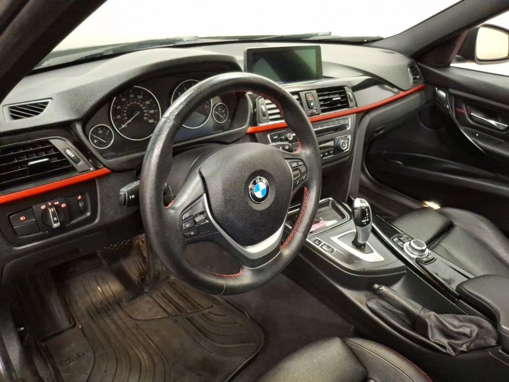 Used 2013 BMW 328i xDrive Sedan image 17