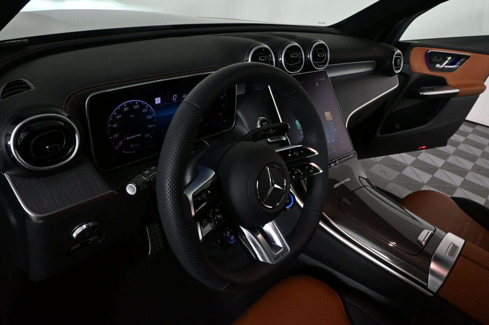 Certified 2026 Mercedes-Benz GLC 43 AMG 4MATIC image 6