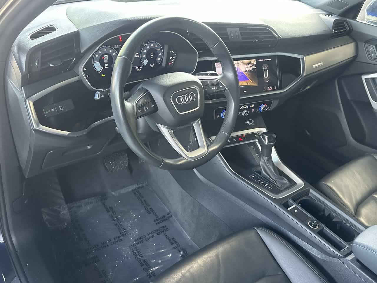 Used 2025 Audi Q3 2.0T Premium AWD/4WD image 13