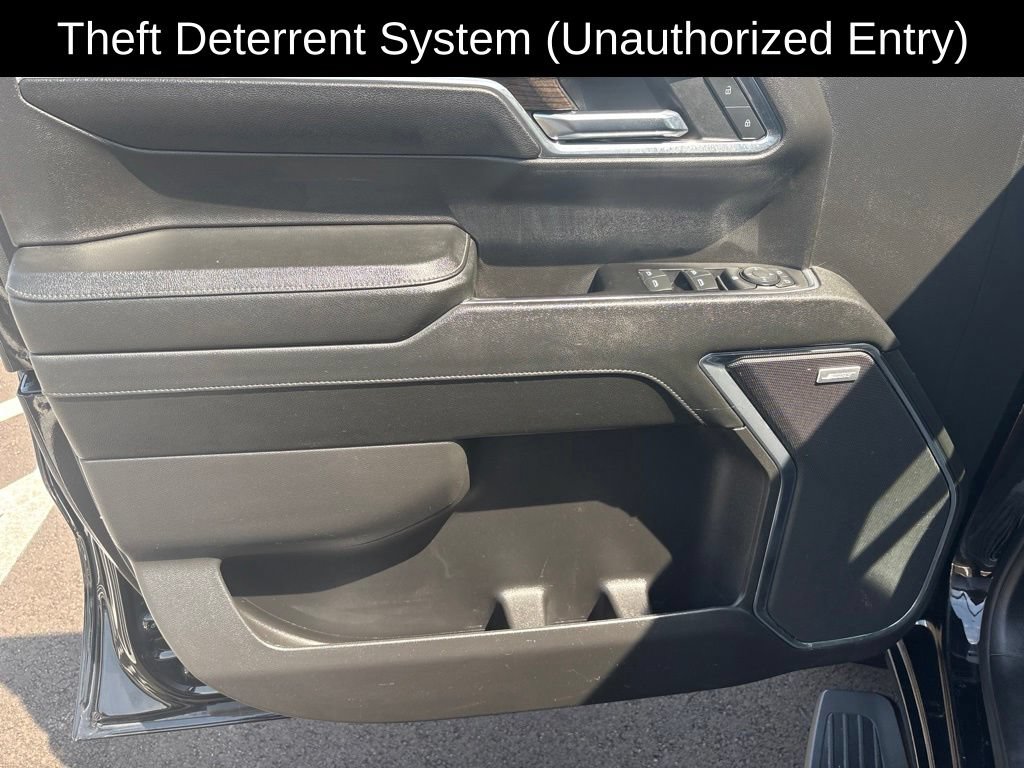 Used 2024 Chevrolet Silverado 1500 LT Trail Boss w/ LT Trail Boss Premium Package AWD/4WD image 18