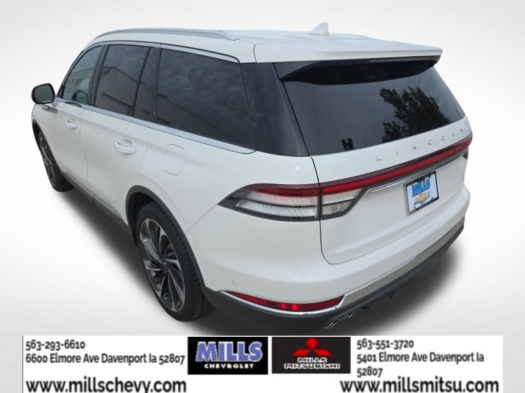 Used 2021 Lincoln Aviator Reserve w/ Equipment Group 201A AWD/4WD image 3