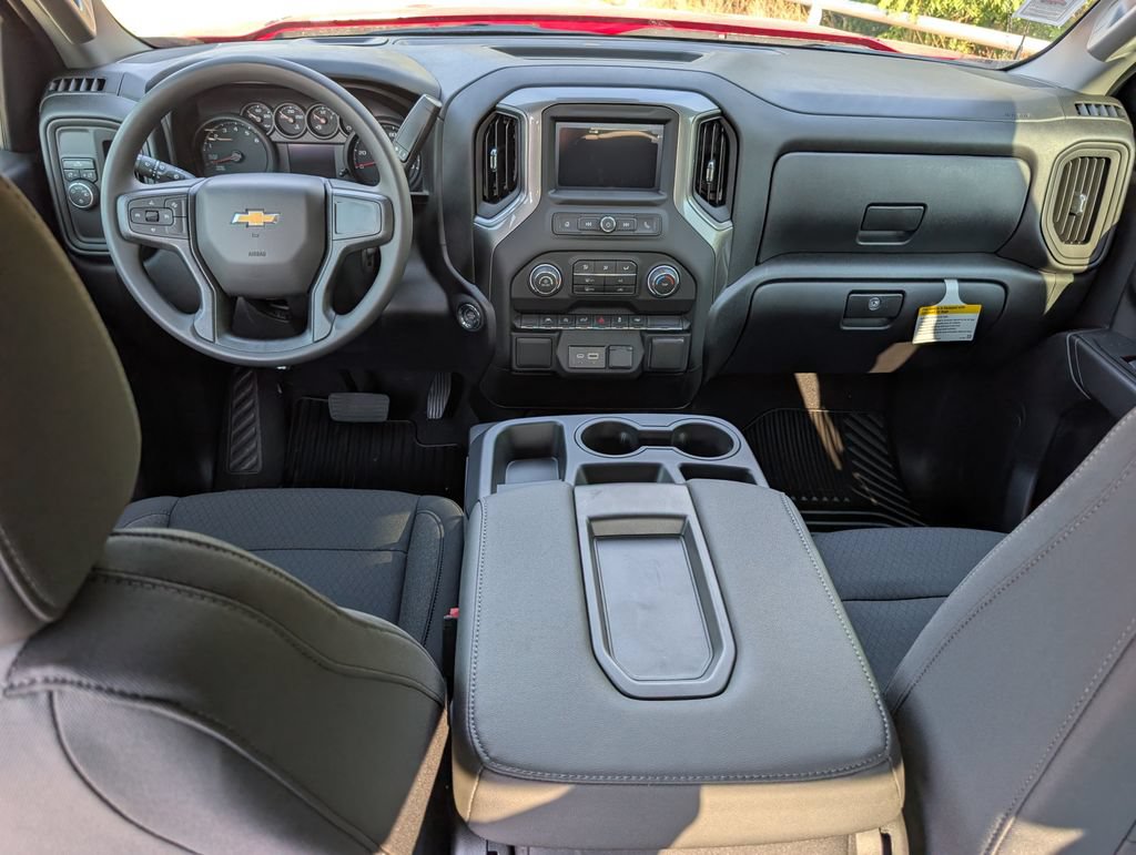New 2026 Chevrolet Silverado 1500 Custom w/ LPO, Dark Essentials Package RWD image 5