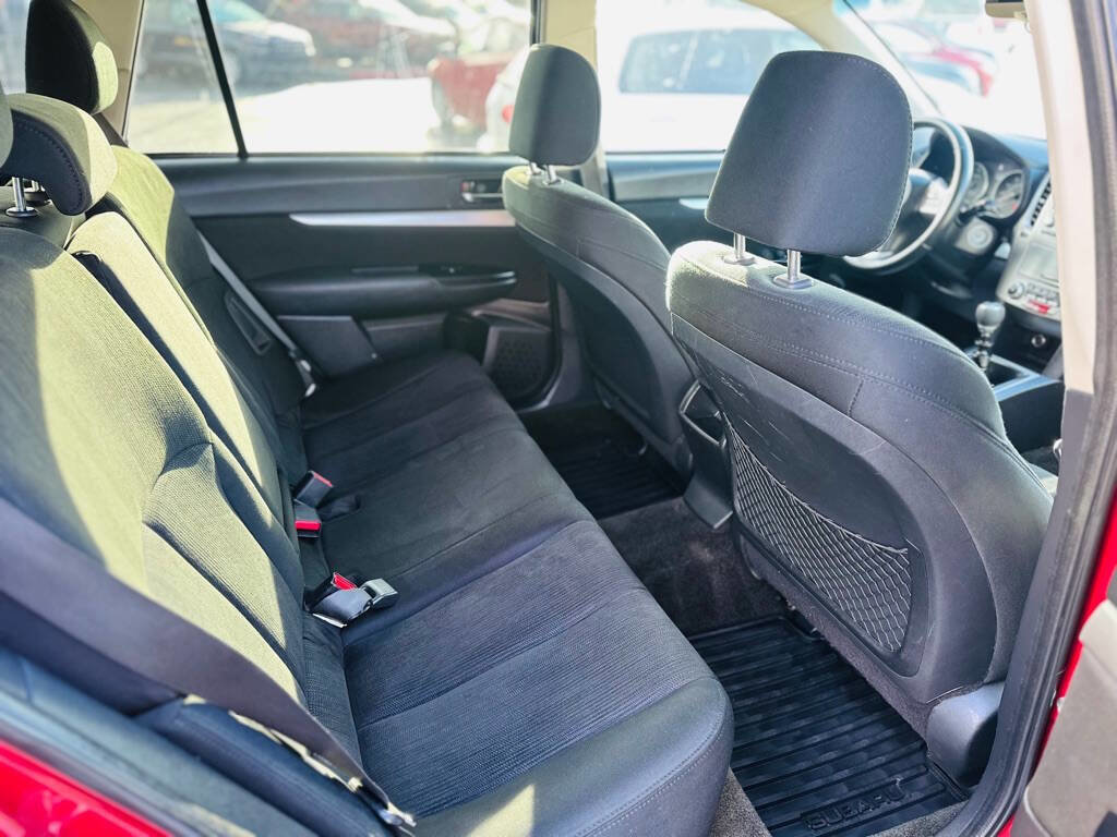 Used 2014 Subaru Outback 2.5i Premium image 13