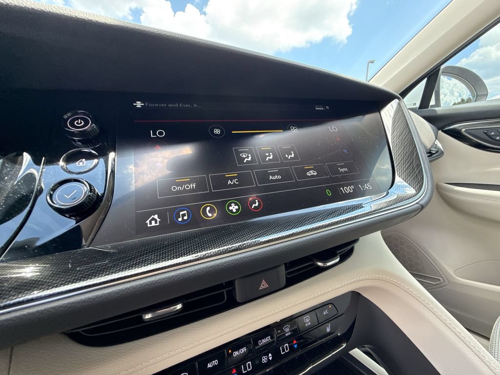 Used 2023 Buick Envision Preferred AWD/4WD image 22