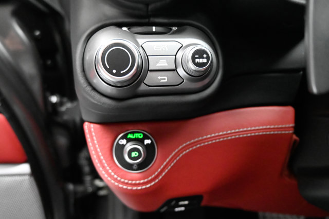 Used 2022 Ferrari Portofino M RWD image 82