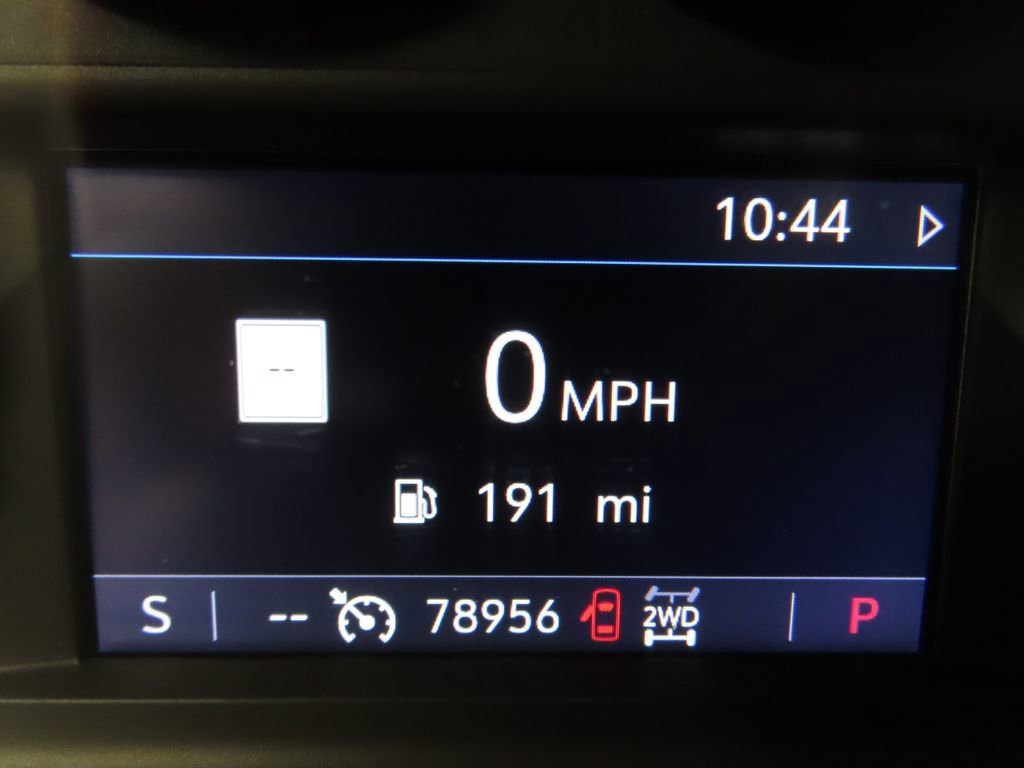 Used 2019 Chevrolet Silverado 1500 LTZ w/ LTZ Plus Package AWD/4WD image 16