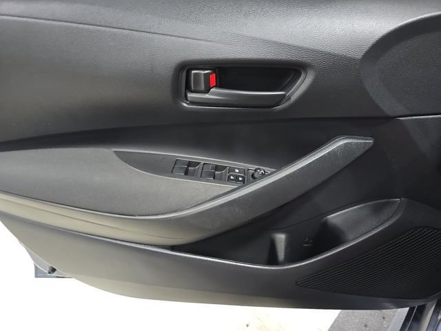 Used 2022 Toyota Corolla LE FWD image 10