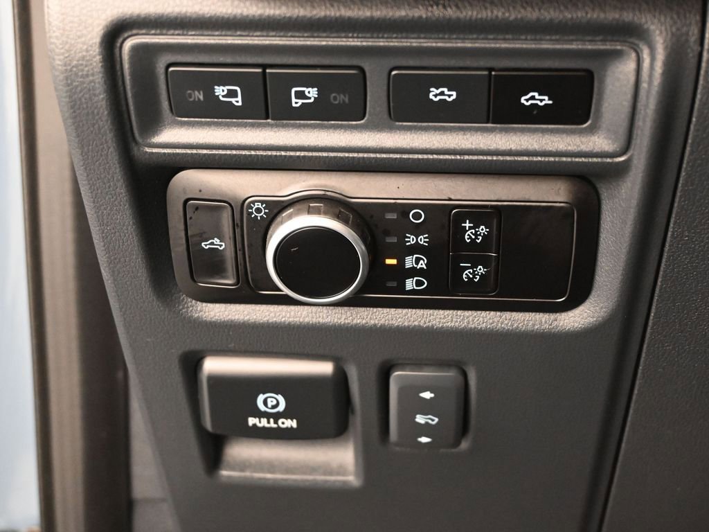 Used 2023 Ford F150 Lightning Lariat w/ Equipment Group 511A High image 14