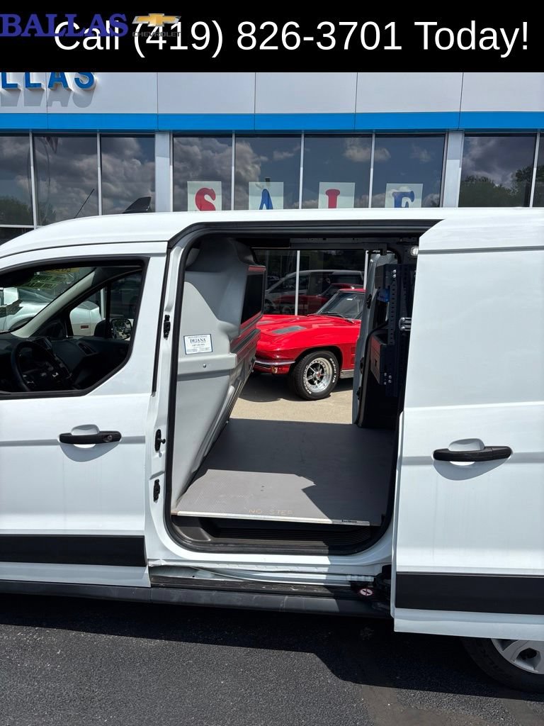 Used 2023 Ford Transit Connect XL FWD image 16