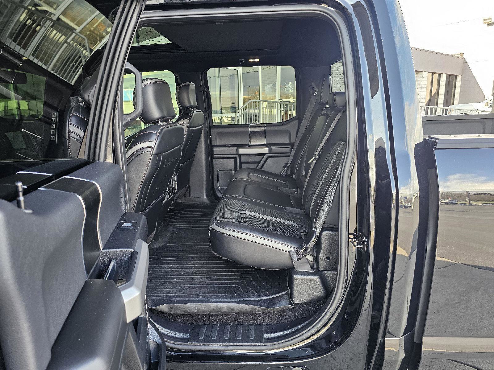 Used 2018 Ford F150 Platinum w/ Equipment Group 701A Luxury AWD/4WD image 17