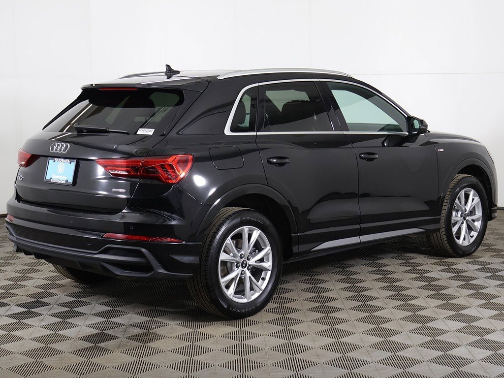 Used 2023 Audi Q3 2.0T Premium Plus w/ Premium Plus Package image 11