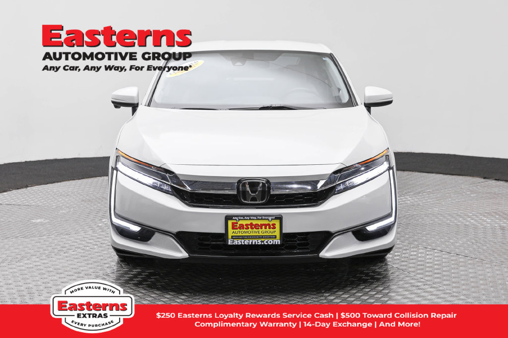Used 2018 Honda Clarity Touring image 3