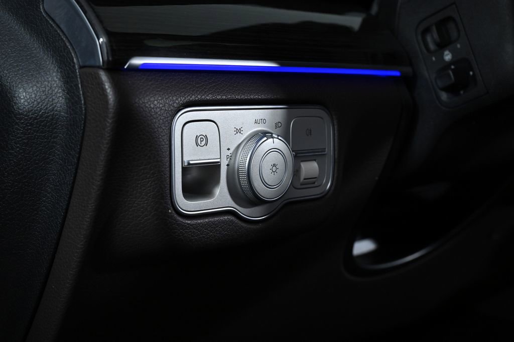 Used 2022 Mercedes-Benz GLS 450 4MATIC image 26