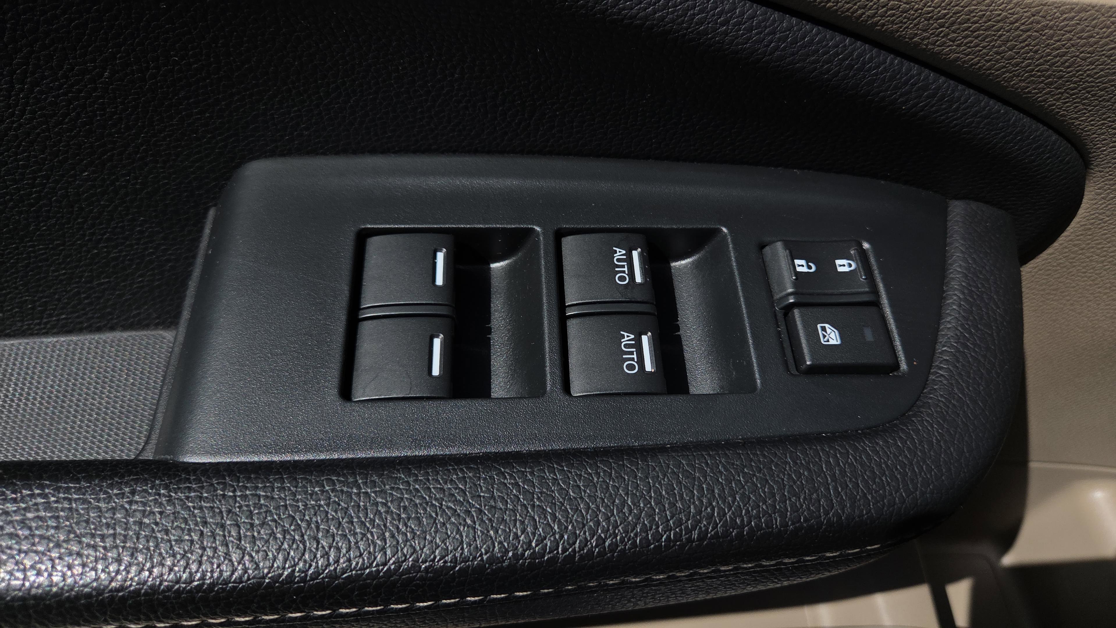 Used 2023 Honda Ridgeline RTL-E image 37