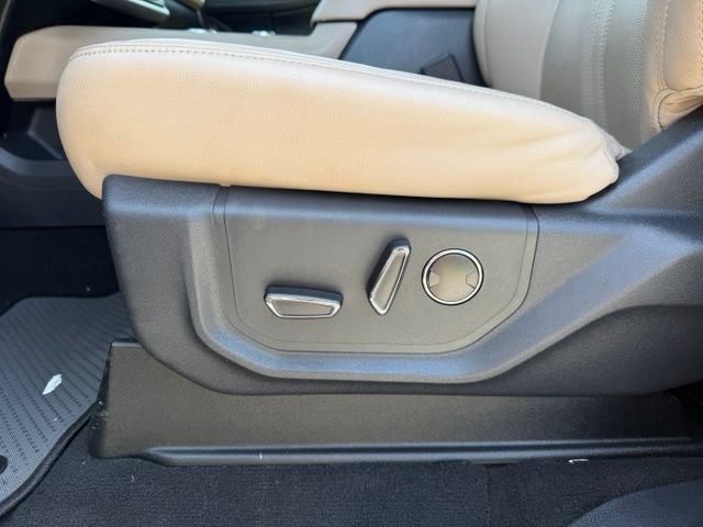Used 2023 Ford Expedition Max Limited AWD/4WD image 11
